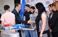 ირაკლი ალასანიამ ‘’თავისუფალი დემოკრატების’’ ნაძალადევის რაიონის ახალგაზრდული ორგანიზაციის წევრები წარადგინა
